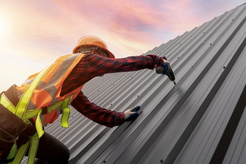 How Long Metal Roof Replacement Typically Lasts